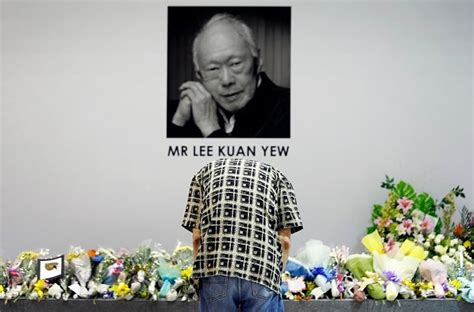 Singapore Bids Farewell To Lee Kuan Yew In Elaborate Funeral Inquirer