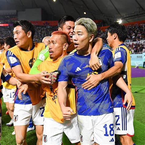 2022 fifa world cup twitter erupts as japan stage stunning fightback to record 2 1 win against