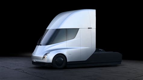Teslas New Semi Truck Is Here And It Has A Tremendous 500 Mile Range