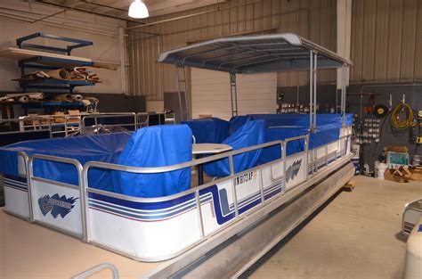 Pontoon Custom Fit Mooring Covers And Individual Seat Covers