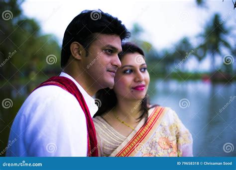 Newly Married Indian Couple On Honeymoon Telegraph