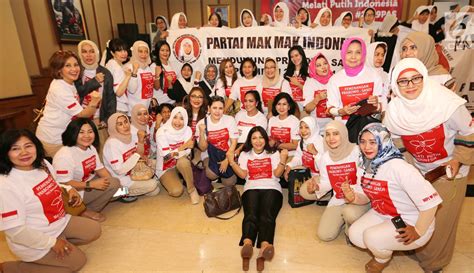 Foto Deklarasi Kelompok Emak Emak Dukung Prabowo Sandi Foto Liputan Com
