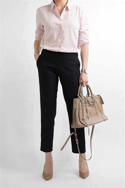 1 Month Of Work Outfit Ideas For Women Who Work In An Office