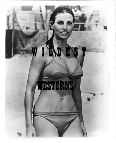 Raquel Welch Vintage Sexy Swimsuit Rare Original Photo Busty Wet Body Eur Picclick Fr