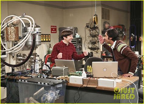 Photo Big Bang Theory Season 9 Finale Cliffhanger Explained 19 Photo