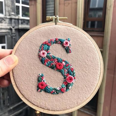 😍😍😍 By Defnegunturkun ⠀⠀⠀⠀⠀⠀ ⠀⠀⠀⠀⠀⠀ наш хэштег Lescoffres Embroidery Monogram Embroidery