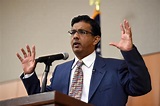 D’Souza speaks to packed house at Gonzaga University | The Spokesman-Review