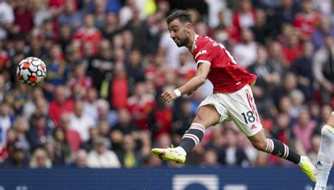 Premier League Bruno Fernandes Signs Contract Extension With Manchester United Football News