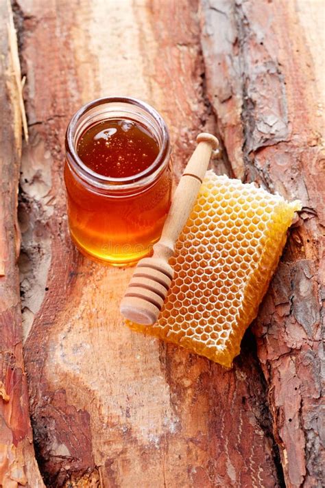 Honey With Honey Comb Stock Photo Image Of Macro Gold 55131266