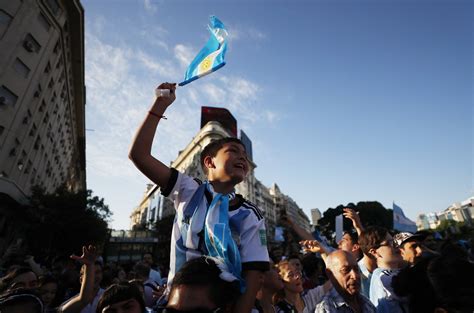 Thousands Flood Buenos Aires Streets As Argentina Reach World Cup Final Reuters