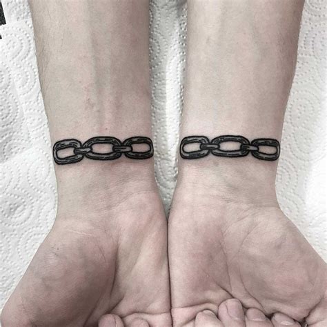 Chain Link Tattoo