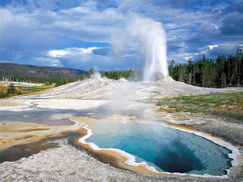 Yellowstone National Park Hd Wallpapers Wallpaper Cave