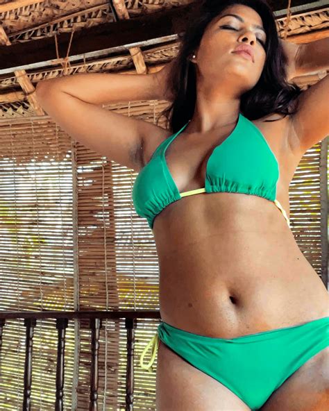Indian Model Anjali Gaud Super Hot N Bold Bikini Photos Hq