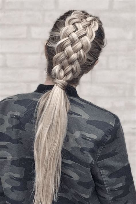 13 Hairstyles Perfect For The Gym Cassie Scroggins