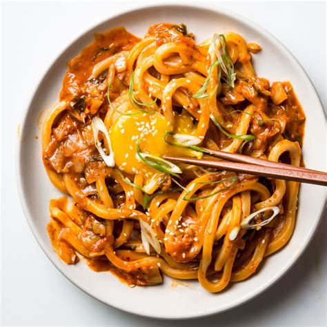 Udon Noodles Stir Fry With Kimchi Sauce Artofit