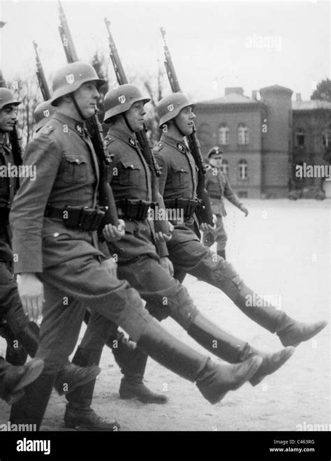 Ss Bodyguard Regiment Adolf Hitler Immagini E Fotografie Stock Ad Alta