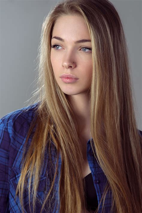 polina by max uspenyev 500px beauty beautiful long hair pretty hairstyles