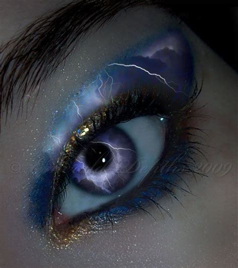 Inner Storm Lightning Eye Blue Make Up Brow Beauty 美しい目 アイアート