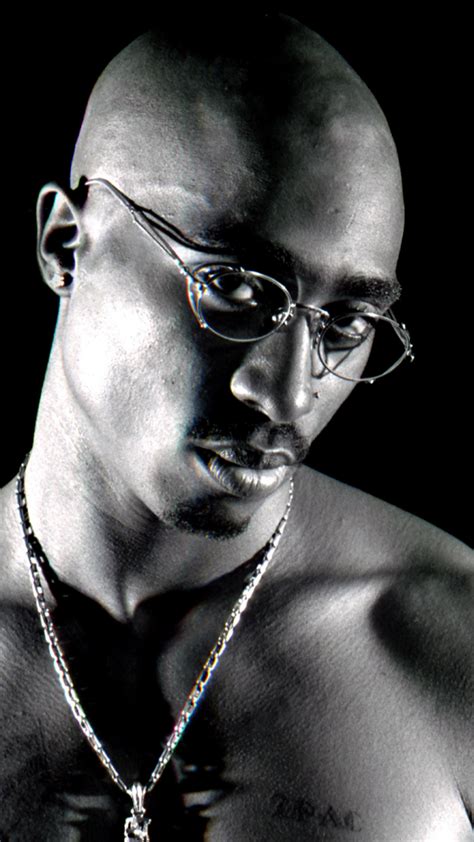 Highly controversial gangsta rapper who was universally accepted as an extraordinary and influential talent after being killed in 1996. Tupac Wallpaper (71+ pictures)