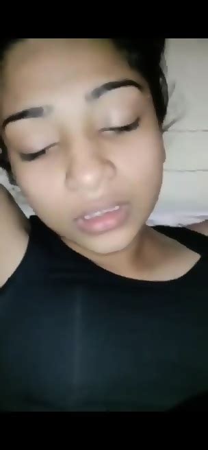 Indian Girl Ko Daaru Pila Ke Nashe Ki Haalat Me Maje Se Choda Eporner