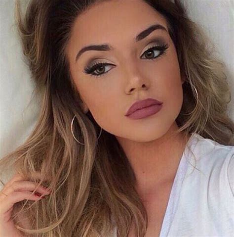 20 Glamour Boasting Simple Prom Makeup Ideas Natural Prom Makeup