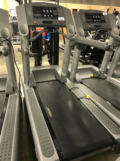 Life Fitness 95ti Flex Deck Treadmill 120v20a