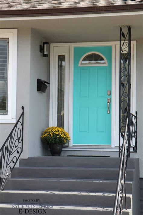 Check out my post dedicated to them here! 7 Best Teal and Navy Blue Front Door Colours : Benjamin and Sherwin