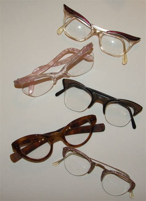 Ladies 50s Style Glasses Available To Hire From 1940s Fashion 50s