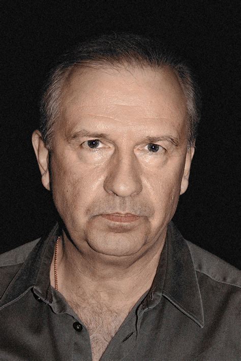 Tomasz stockinger szczerze o swojej serialowej żonie; Paweł Lubicz | Artistikon Wikia | FANDOM powered by Wikia