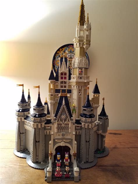 Lego 71040 Disney Castle Review
