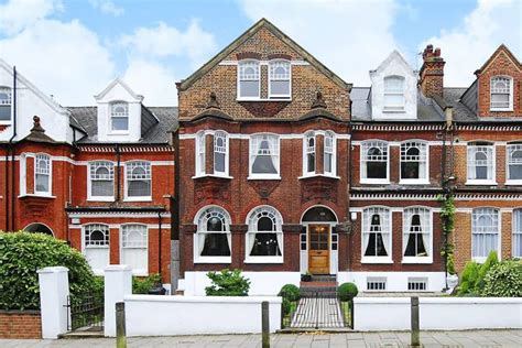 House Prices Soar 21 Per Cent In Balham Londons New Leading Property