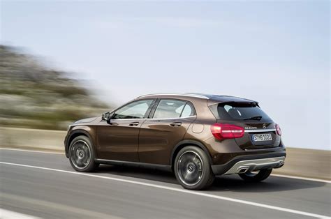 Mercedes Benz Gla Crossover Launching Soon
