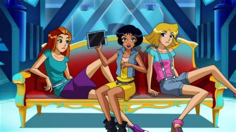 Totally Spies Season 6 Totally Spies Spy Outfit Spy Cartoon
