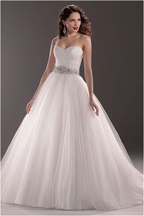 20 Ball Gown Wedding Dresses Wedding Gowns And Big Hips Magment