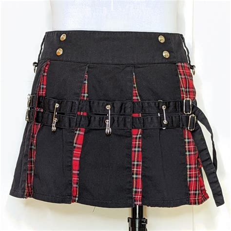 Tripp Nyc Skirts Tripp Nyc Daang Goodman Plaid Buckle Safety Pin Kilt Miniskirt M Red Black