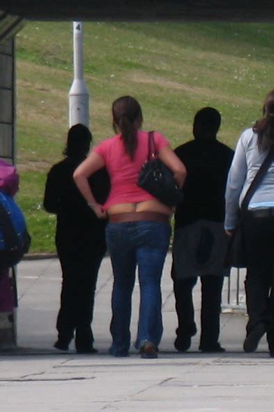 butt crack does she know what it looks like from behind… s bayburt flickr
