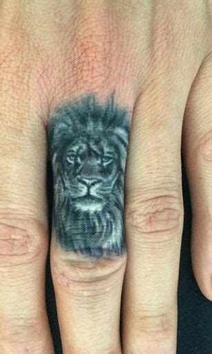 Top 71 Lion Finger Tattoo Latest Ineteachers