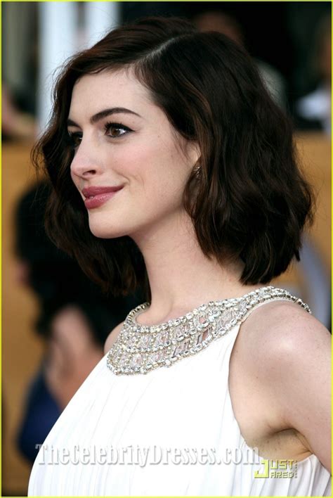 Anne Hathaway Armpit