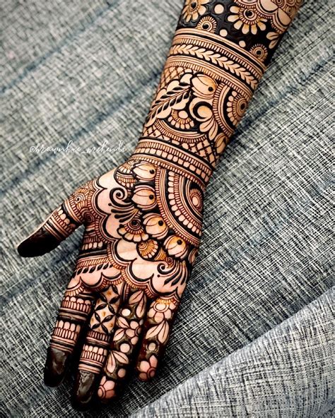 Simple And Unique Lotus Mehndi Designs For All Occasions Popxo