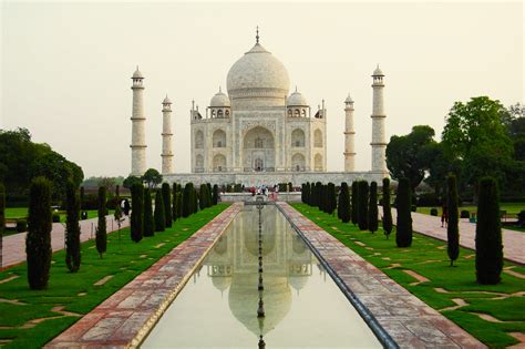 Berada Di New Delhi India Di Hari Keempat Taj Mahal Dan Sungai