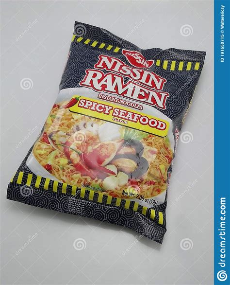 Nissin Ramen Instant Noodles Spicy Seafood Flavor In Philippines