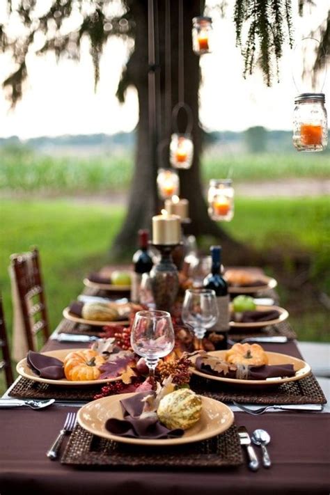 30 inspiring thanksgiving table ideas that'll make your feast come together beautifully. 30 Natural Thanksgiving Decor Ideas