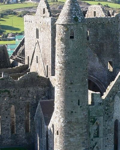 The Rock Of Cashel In Ireland Irish Tourism