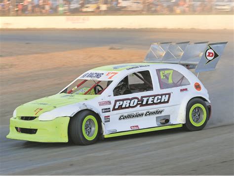 Action Packed Racing At Oval Track Netwerk24