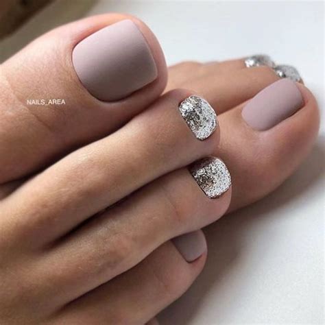 Lo ideal es mantenerlos saludables, relajados y por supuesto ¡hermosos! Pedicure y diseños para uñas pies de moda | Tendencias ...