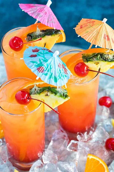Simple malibu rum drink recipes. Malibu Summer Rose Cocktail | The Blond Cook