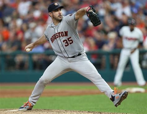Justin Verlander Opts Out Of Contract Becomes Free Agent Mlive Com