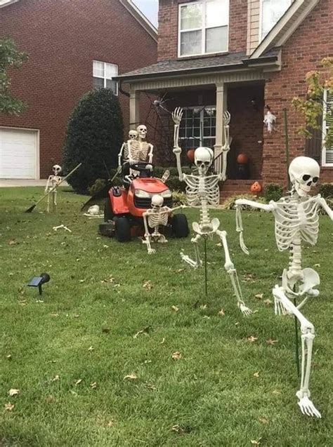 44 Hilarious Skeleton Halloween Decor Ideas Digsdigs