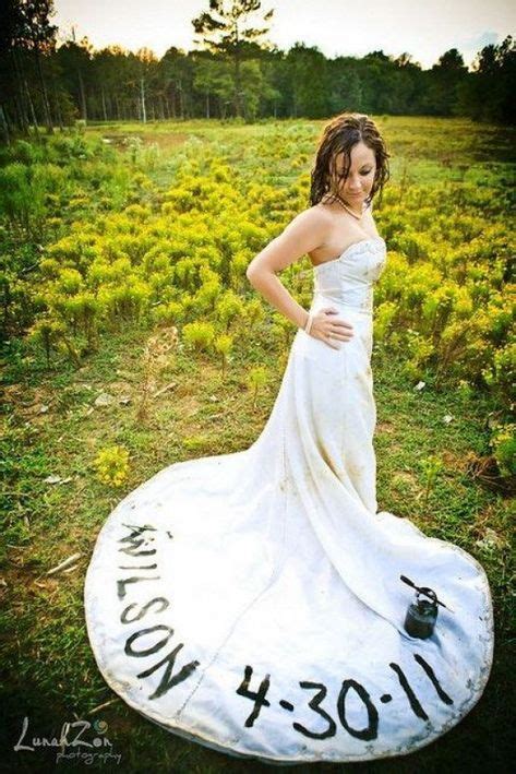 Divorce Wedding Dress Photo Shoot