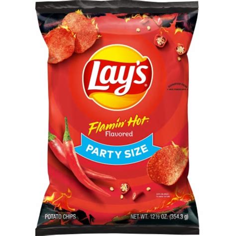 Lays Flamin Hot Flavored Potato Chips Party Size 125 Oz Kroger